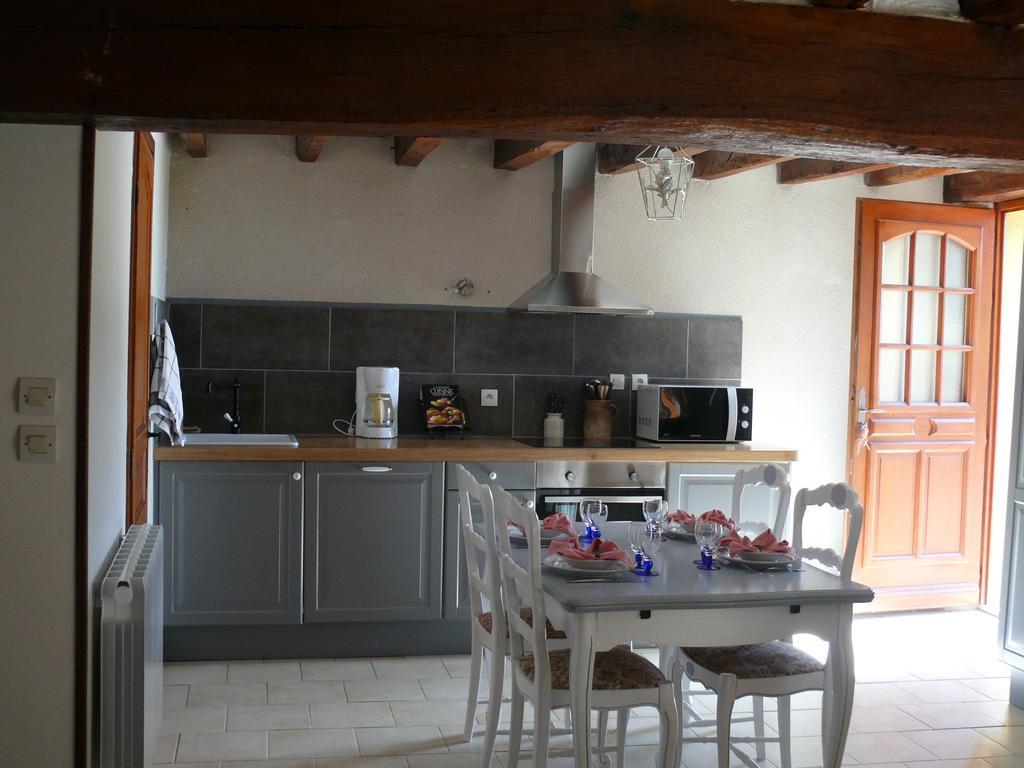 Gites A L'Ombre Des Chenes Chateauvieux  Номер фото